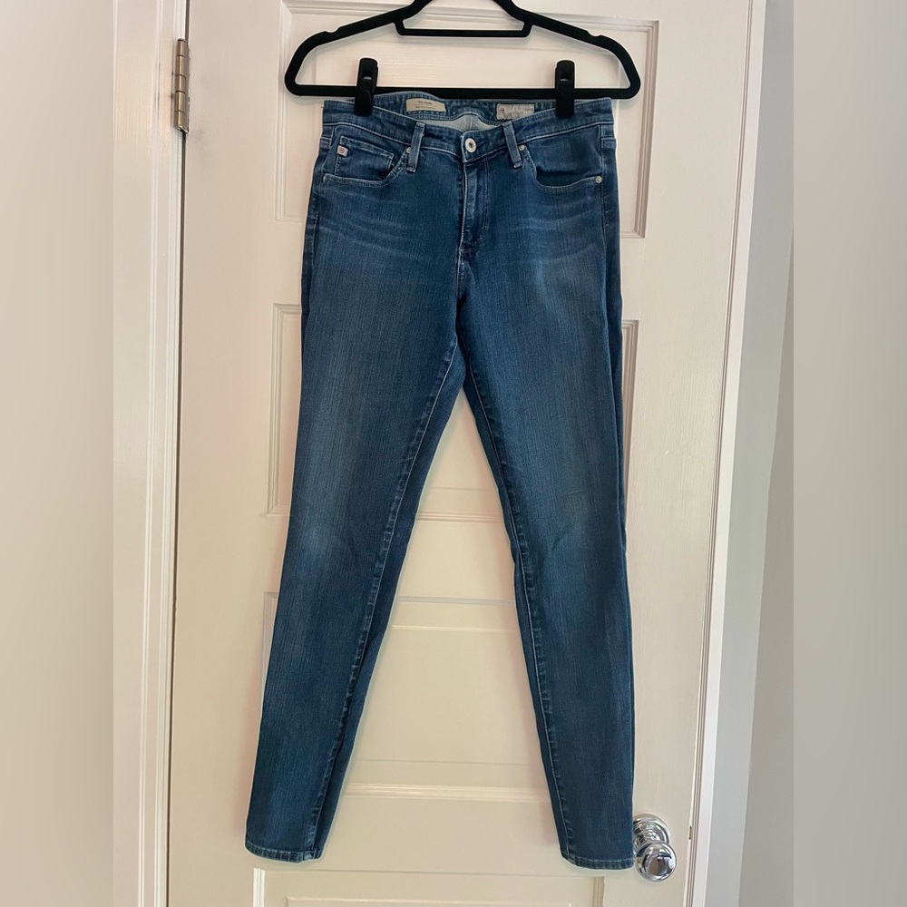 AG Contour 360 Jeans (The Prima Mid-Rise Cigarette)